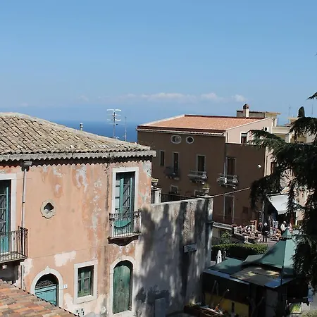 公寓 Casa Melany 陶尔米纳